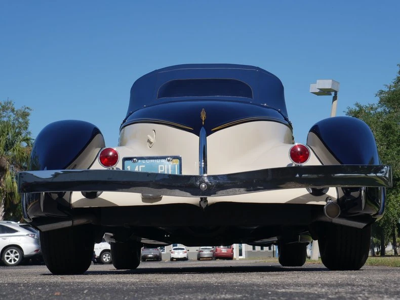 1936 Auburn Speedster - Image 22 of 31