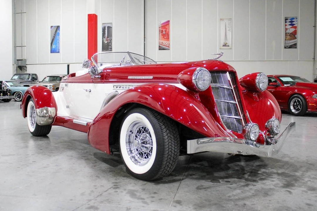 1936 Auburn Speedster - Image 9 of 12