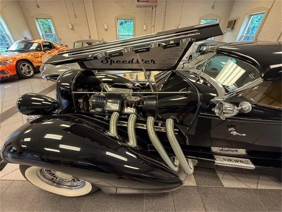 1936 Auburn Speedster - Image 6 of 11