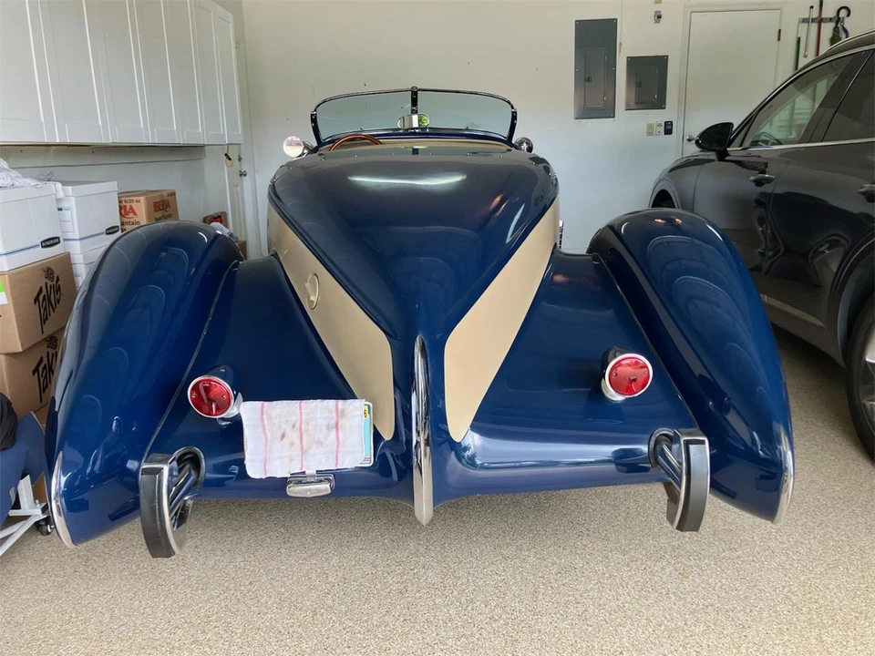 1936 Auburn Speedster - Image 15 of 25
