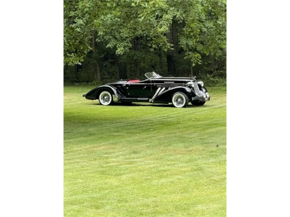 1936 Auburn Speedster - Image 6 of 11