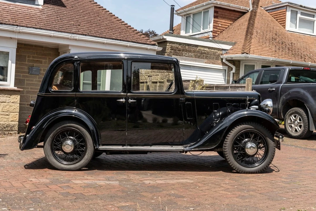 1936 Austin - Image 2 of 30