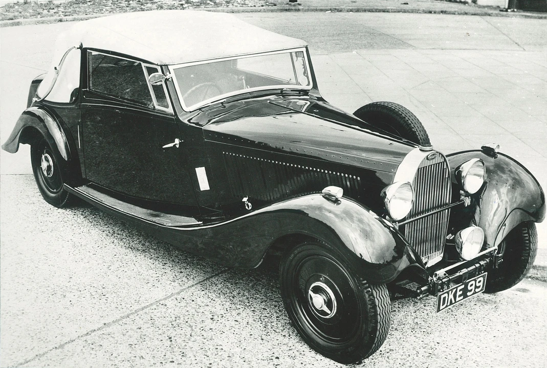 1936 Bugatti - Image 2 of 29