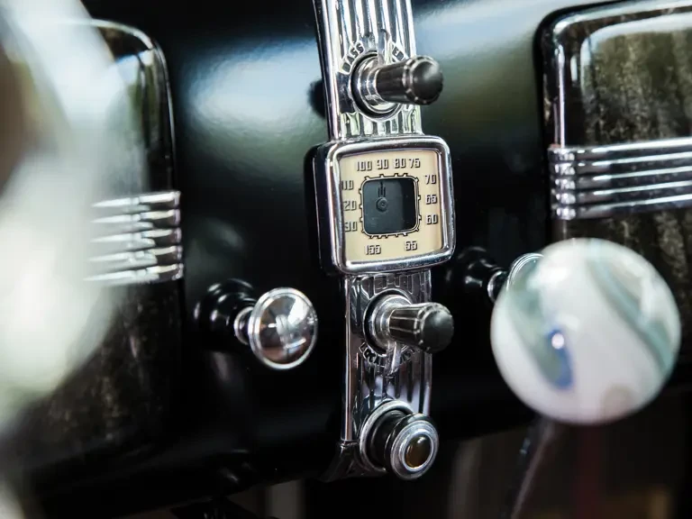1936 Buick Roadmaster - Image 16 of 27