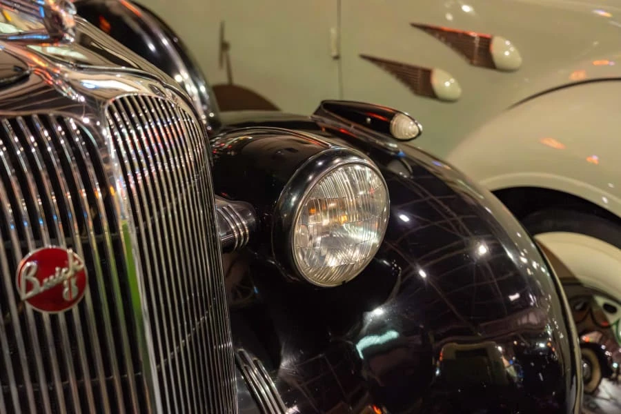 1936 Buick Roadmaster - Image 5 of 18