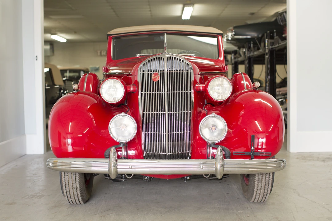 1936 Buick Roadmaster - Image 8 of 19