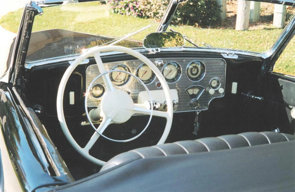 1936 Cord 810 & 812 - Image 5 of 6