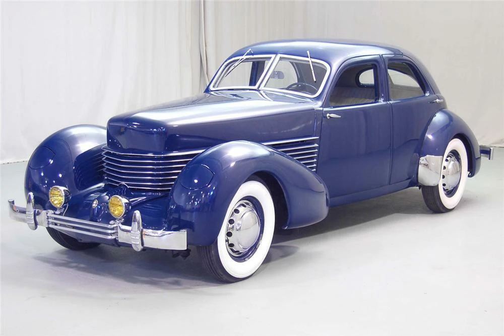 1936 Cord 810 & 812 - Image 2 of 4