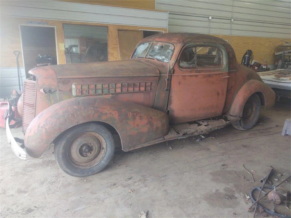 1936 Cadillac Series 60 - Image 2 of 7