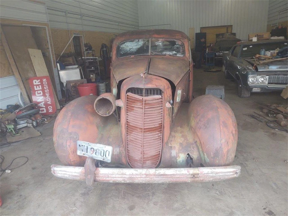 1936 Cadillac Series 60 - Image 3 of 7