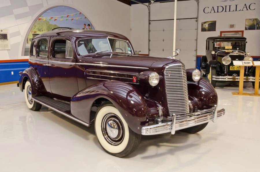 1936 Cadillac Fleetwood - Image 8 of 10