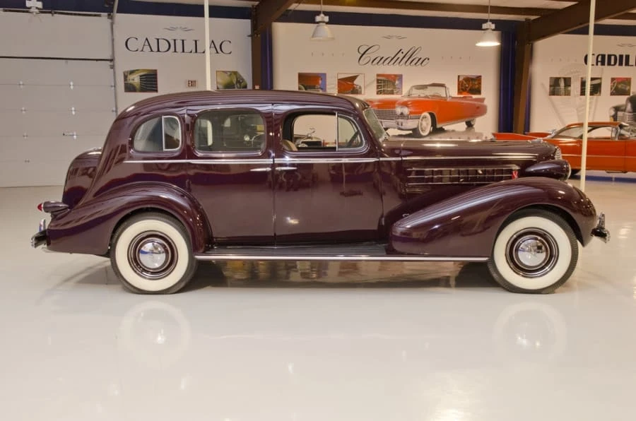 1936 Cadillac Fleetwood - Image 9 of 10