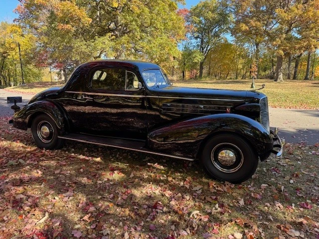 1936 Cadillac Series 70 & 75 - Image 4 of 21