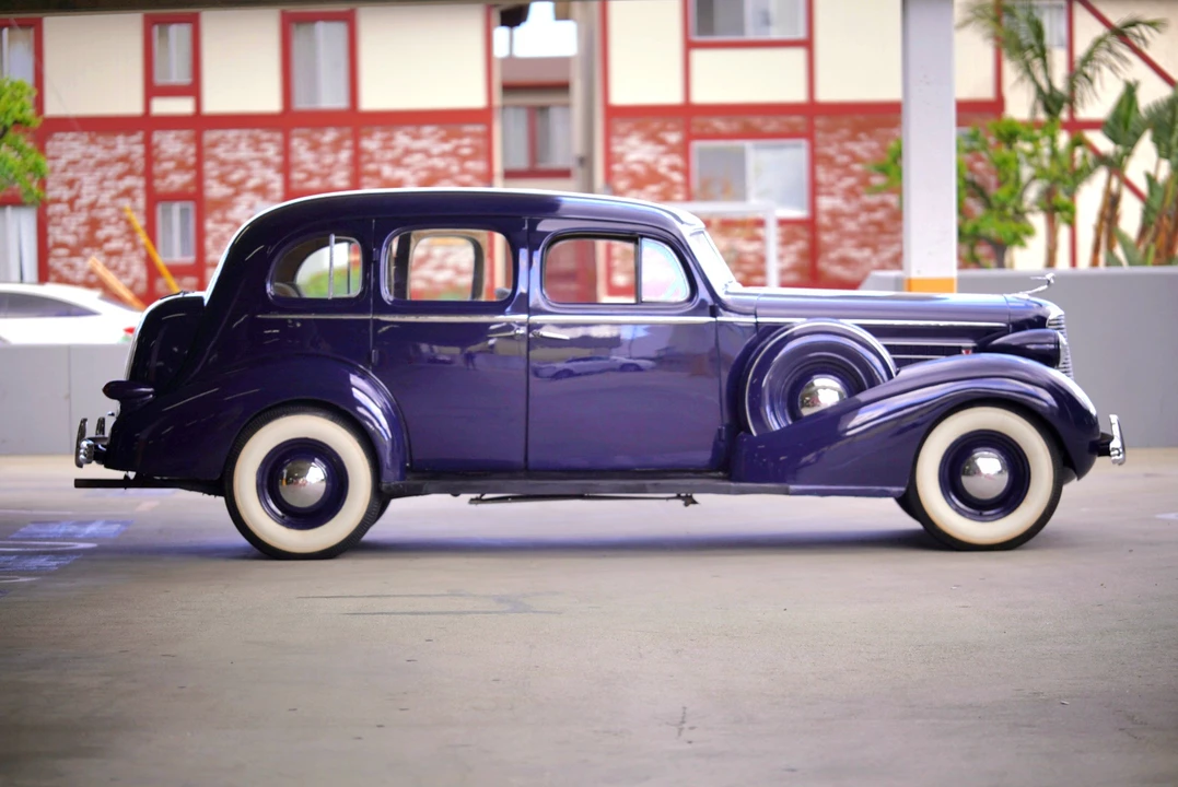 1936 Cadillac Series 70 & 75 - Image 26 of 31