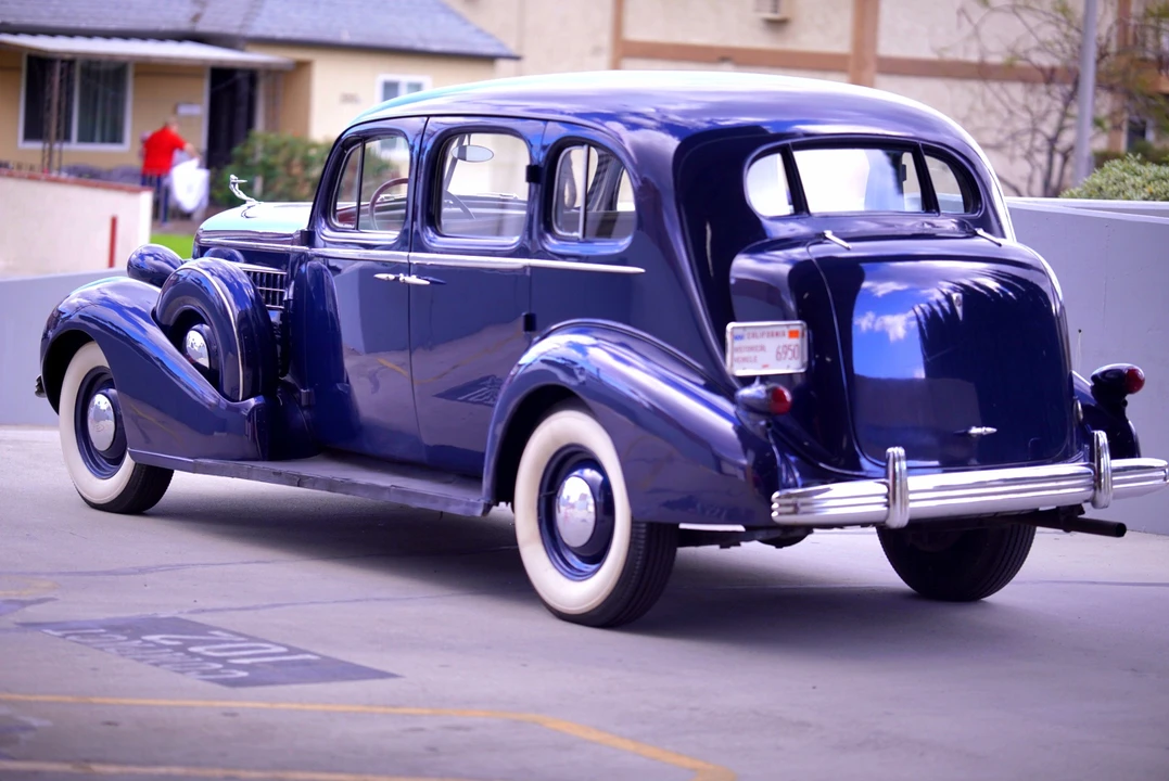 1936 Cadillac Series 70 & 75 - Image 16 of 31