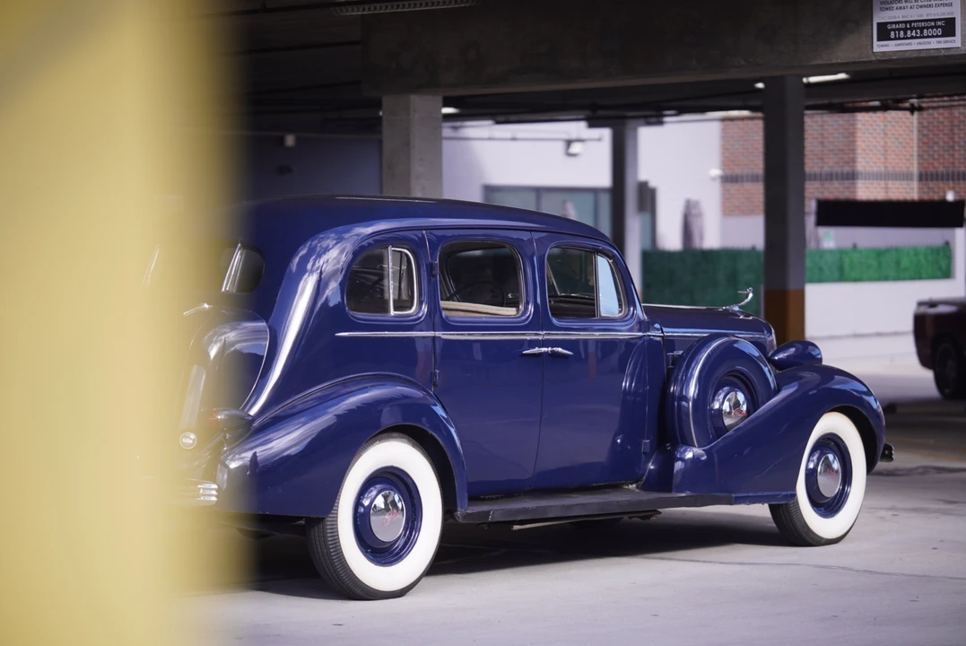 1936 Cadillac Series 70 & 75 - Image 25 of 31