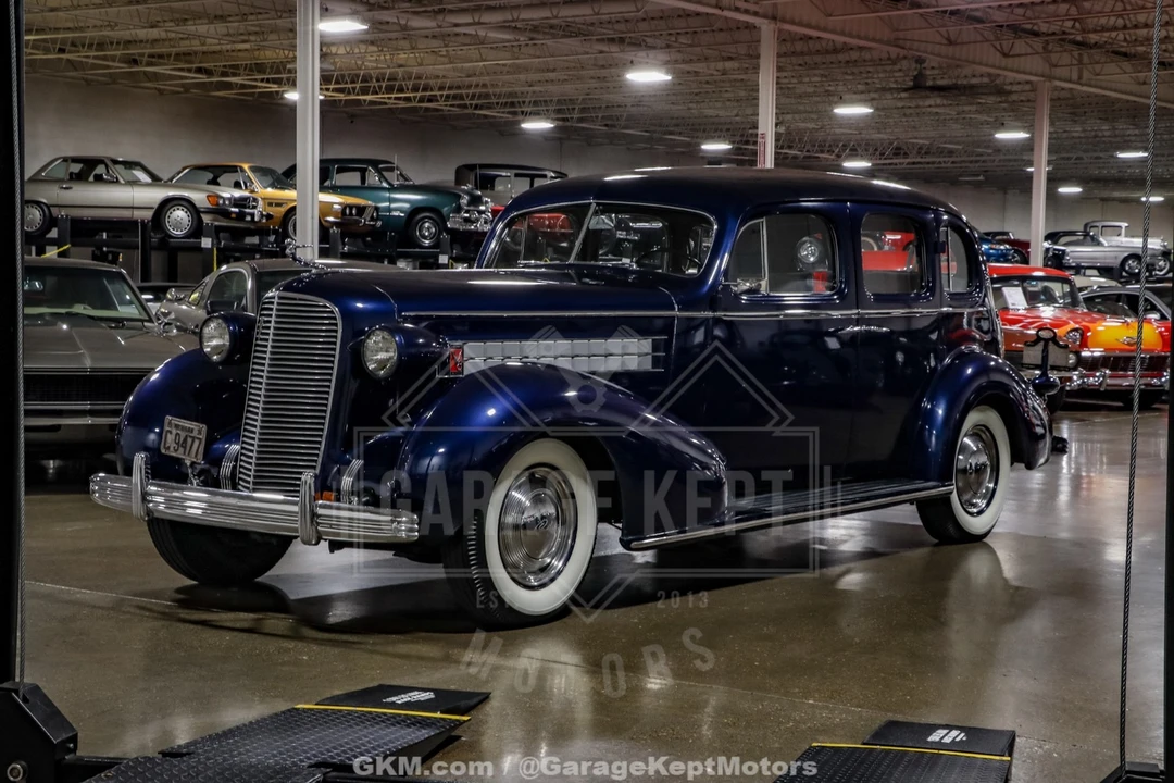 1936 Cadillac Series 70 & 75 - Image 4 of 12