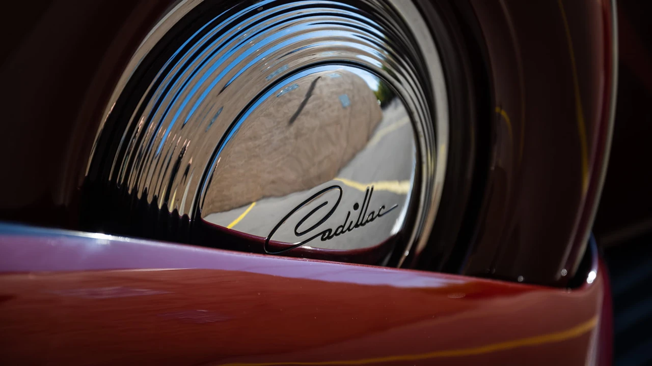 1936 Cadillac V-12 - Image 17 of 27