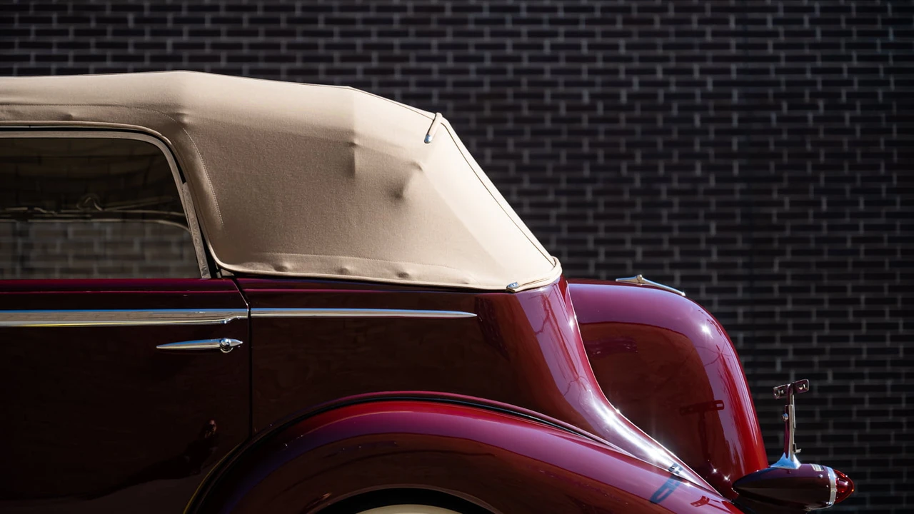 1936 Cadillac V-12 - Image 18 of 27