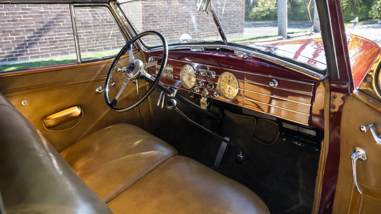 1936 Cadillac V-12 - Image 5 of 27