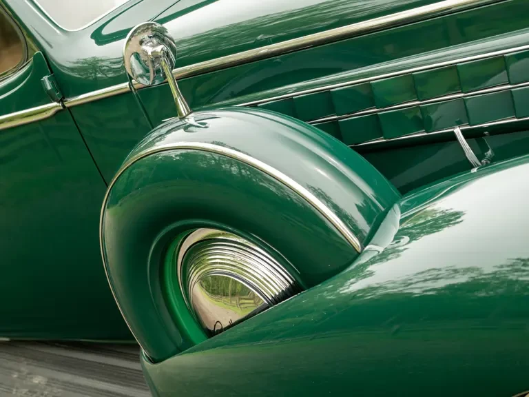1936 Cadillac V-12 - Image 26 of 31