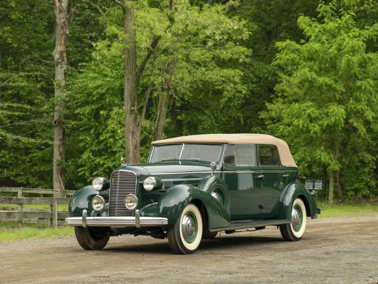 1936 Cadillac V-12 - Image 2 of 31
