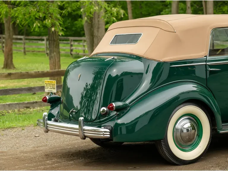 1936 Cadillac V-12 - Image 13 of 31