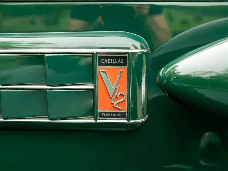 1936 Cadillac V-12 - Image 24 of 31