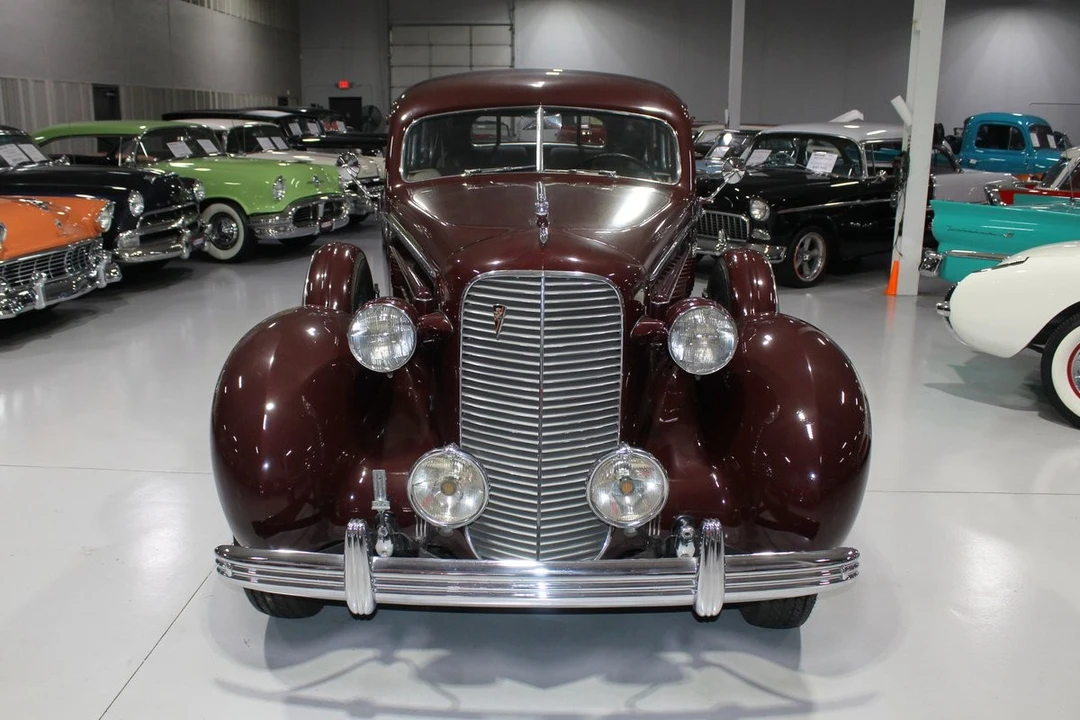 1936 Cadillac V-12 - Image 14 of 21