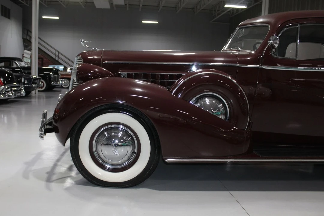 1936 Cadillac V-12 - Image 21 of 21