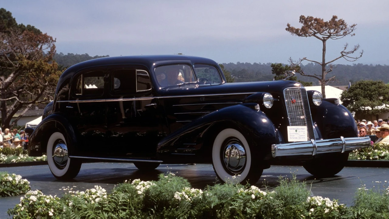 1936 Cadillac Series 70 & 75 - Image 3 of 31