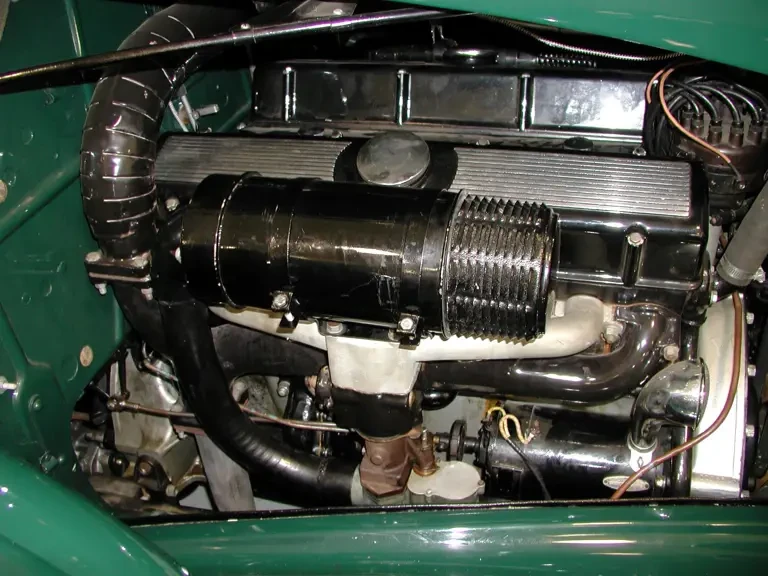 1936 Cadillac V-12 - Image 4 of 5