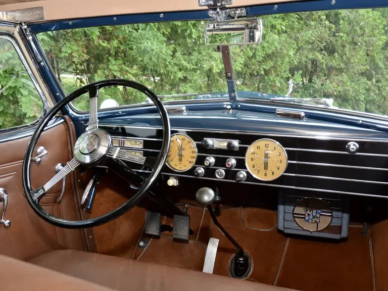 1936 Cadillac V-12 - Image 5 of 21