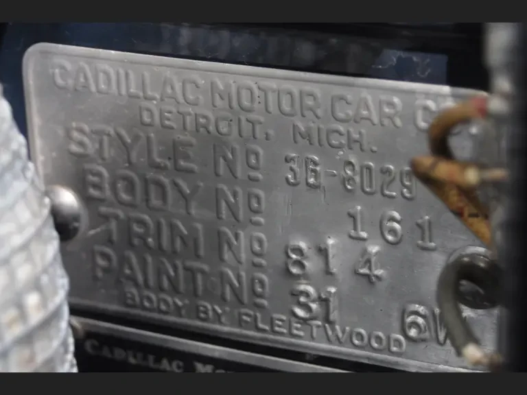 1936 Cadillac V-12 - Image 20 of 21