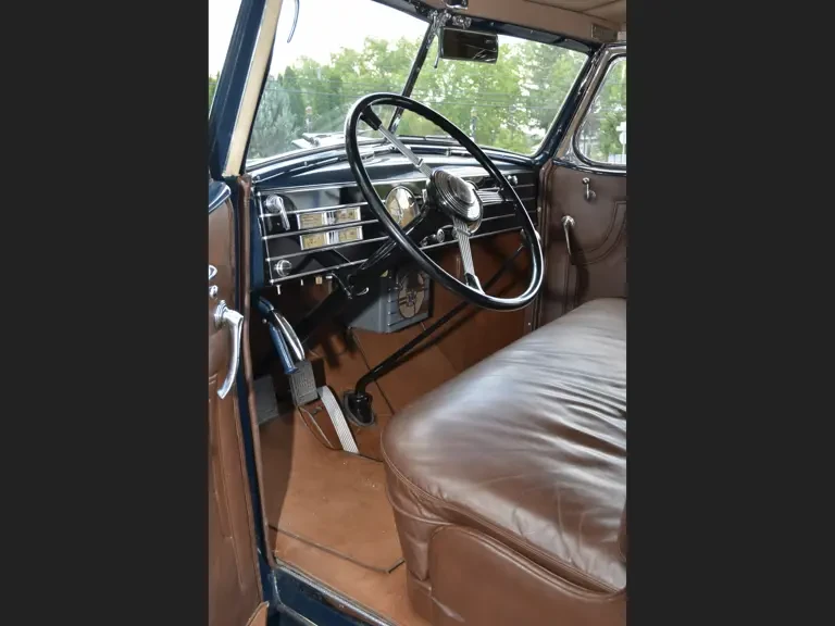 1936 Cadillac V-12 - Image 11 of 21