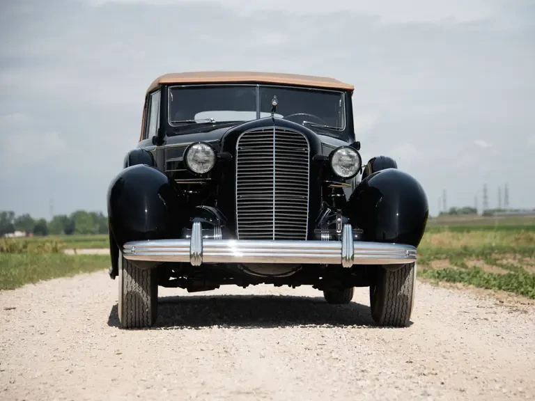 1936 Cadillac V-12 - Image 8 of 31
