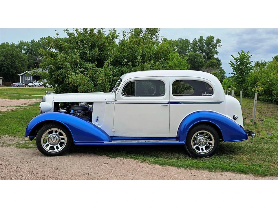 1936 Chevrolet Standard & Master & Master Deluxe & Special Deluxe - Image 2 of 31
