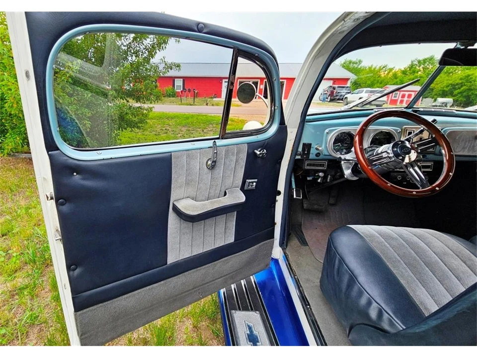 1936 Chevrolet Standard & Master & Master Deluxe & Special Deluxe - Image 10 of 31