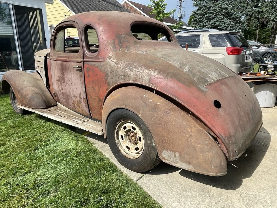 1936 Chevrolet - Image 4 of 23