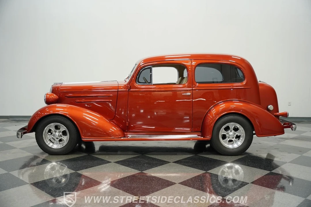 1936 Chevrolet Standard & Master & Master Deluxe & Special Deluxe - Image 3 of 31