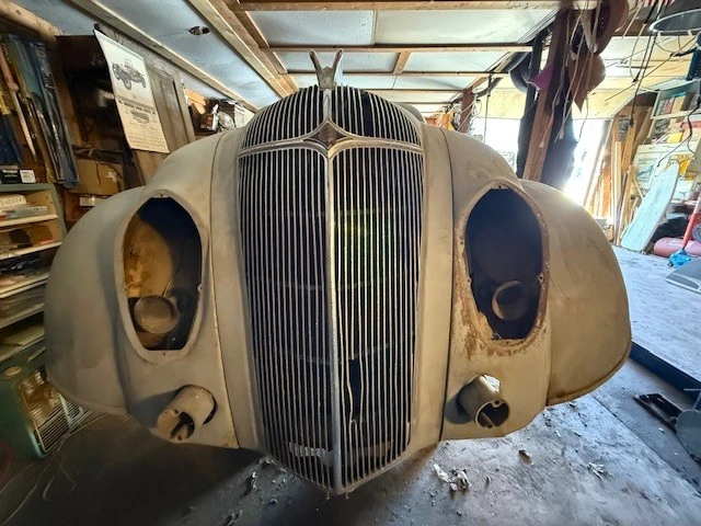 1936 Chrysler Airflow - Image 2 of 17