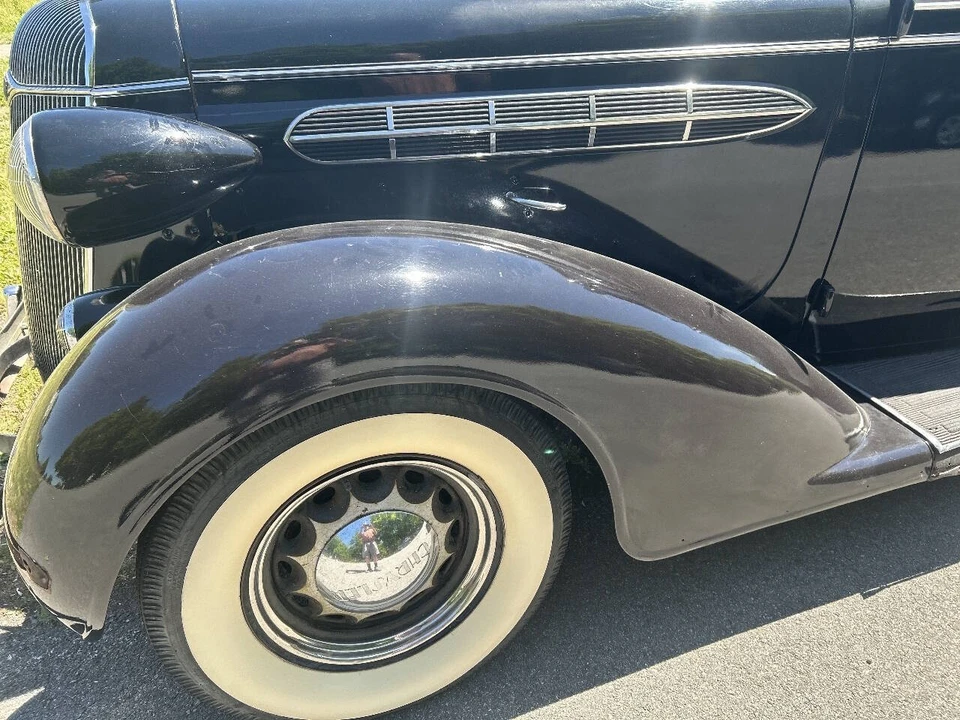 1936 Chrysler Airflow - Image 4 of 31