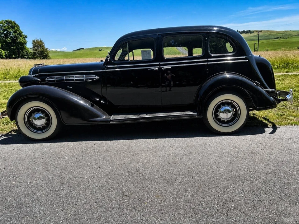 1936 Chrysler Airflow - Image 3 of 31