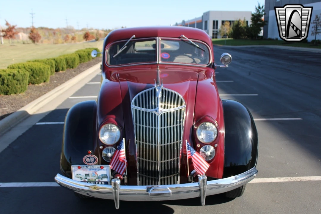 1936 Chrysler Airflow - Image 10 of 12
