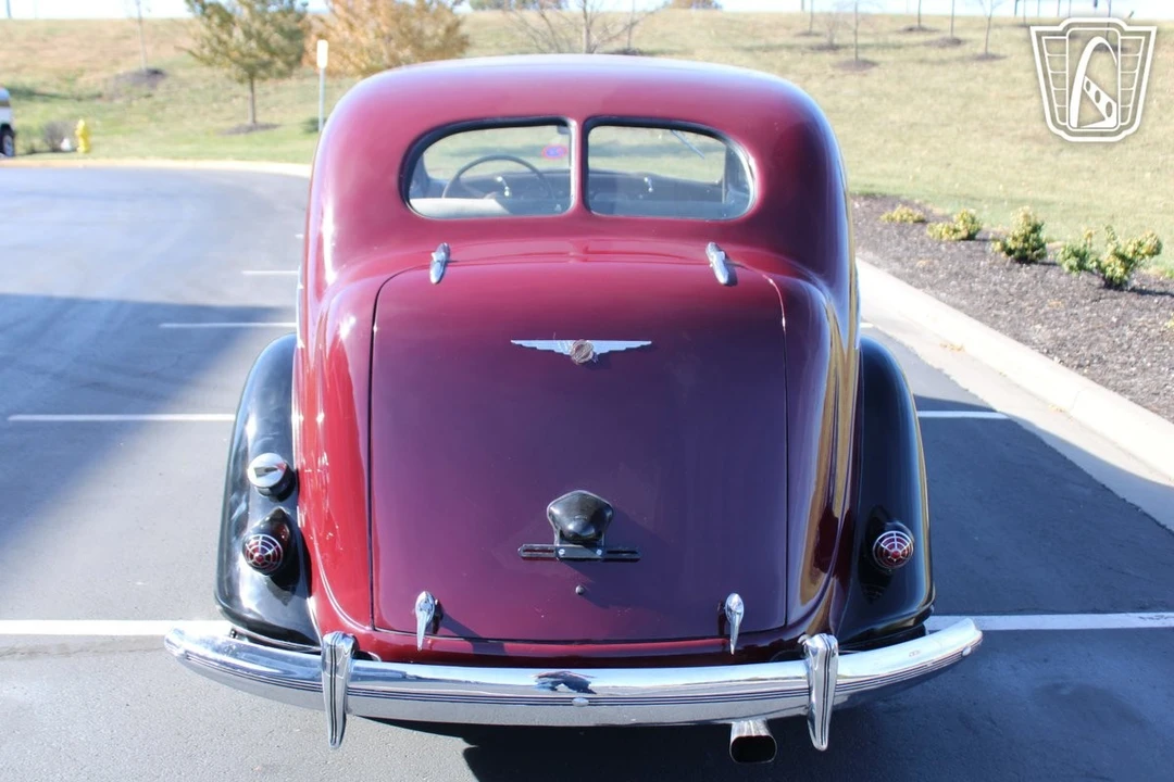 1936 Chrysler Airflow - Image 5 of 12
