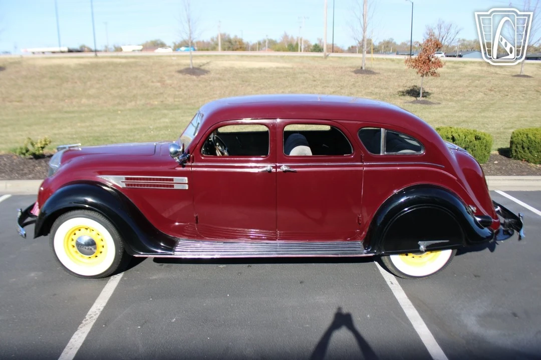 1936 Chrysler Airflow - Image 11 of 12