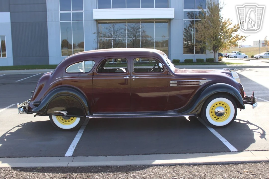 1936 Chrysler Airflow - Image 7 of 12