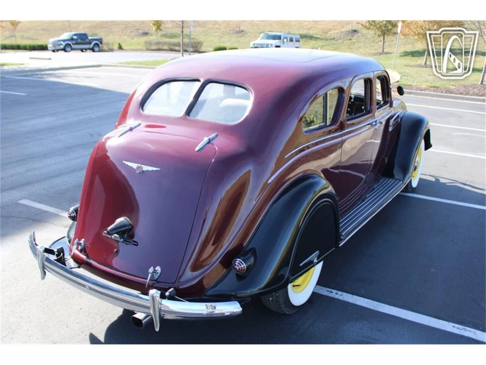 1936 Chrysler Airflow - Image 13 of 31