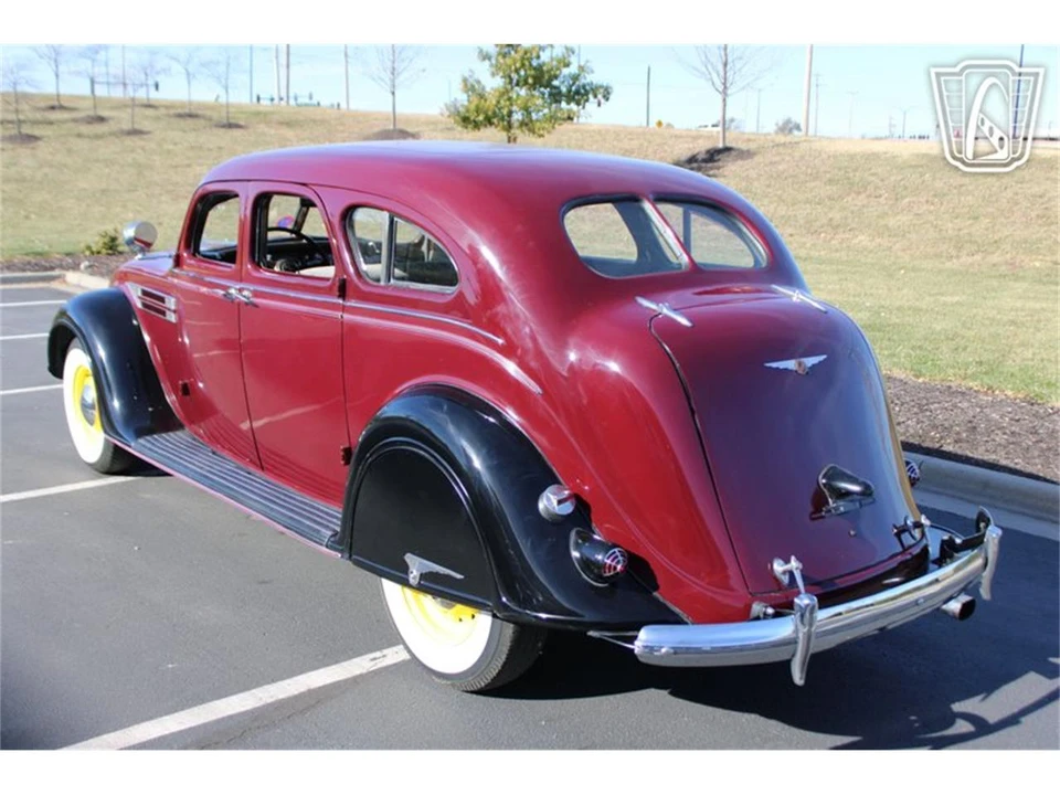 1936 Chrysler Airflow - Image 3 of 31