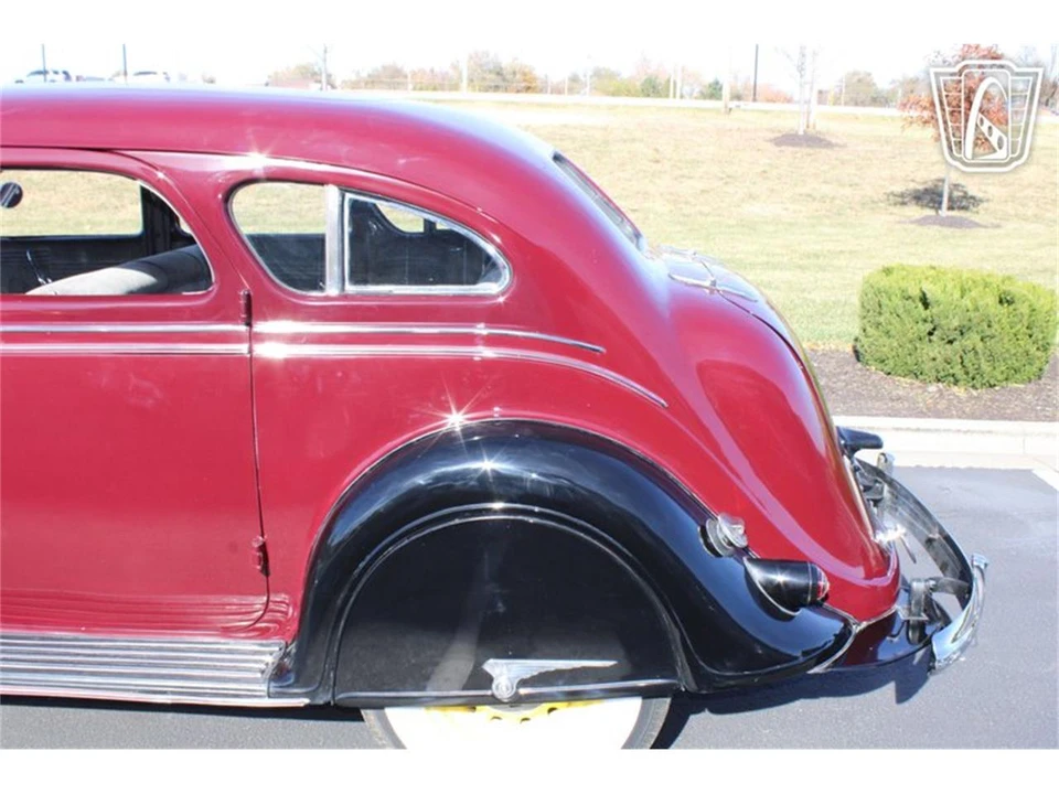 1936 Chrysler Airflow - Image 29 of 31